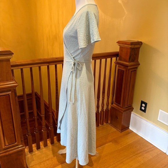 Asymmetrical Wrap Feminine Mint Dress Sz S - Picture 7 of 9